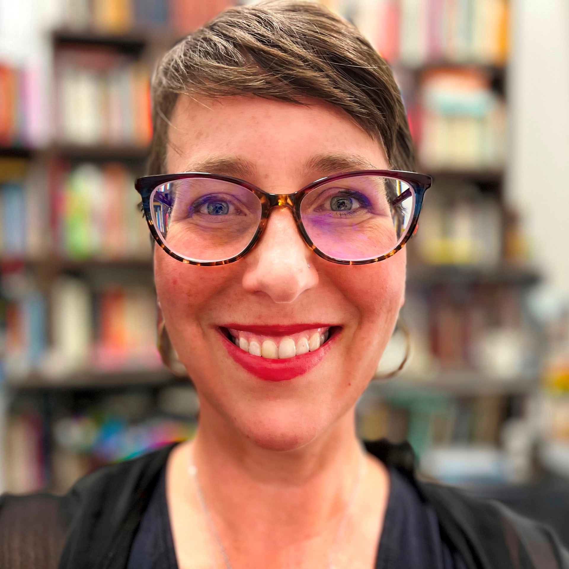 Headshot of Marlowe Daly-Galeano
